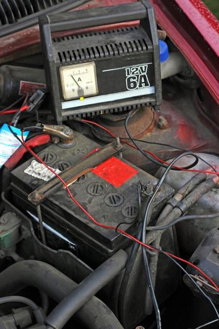 汽车电瓶多少 无法启动 汽车电瓶多少 无法启动