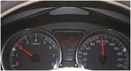 汽车平常转速多少合适 汽车平常转速多少合适