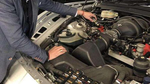 汽车小保养多少油