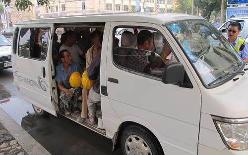 邱县汽车超载罚款多少