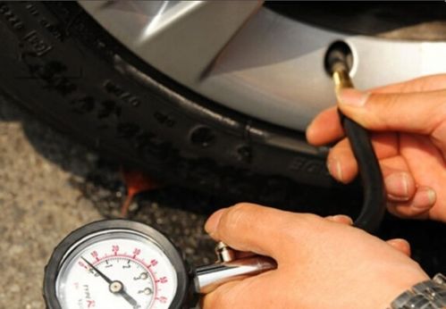 吉利汽车正常气压多少