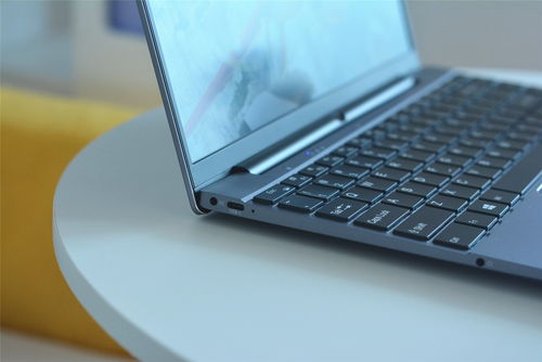 笔记本14寸实物对比图